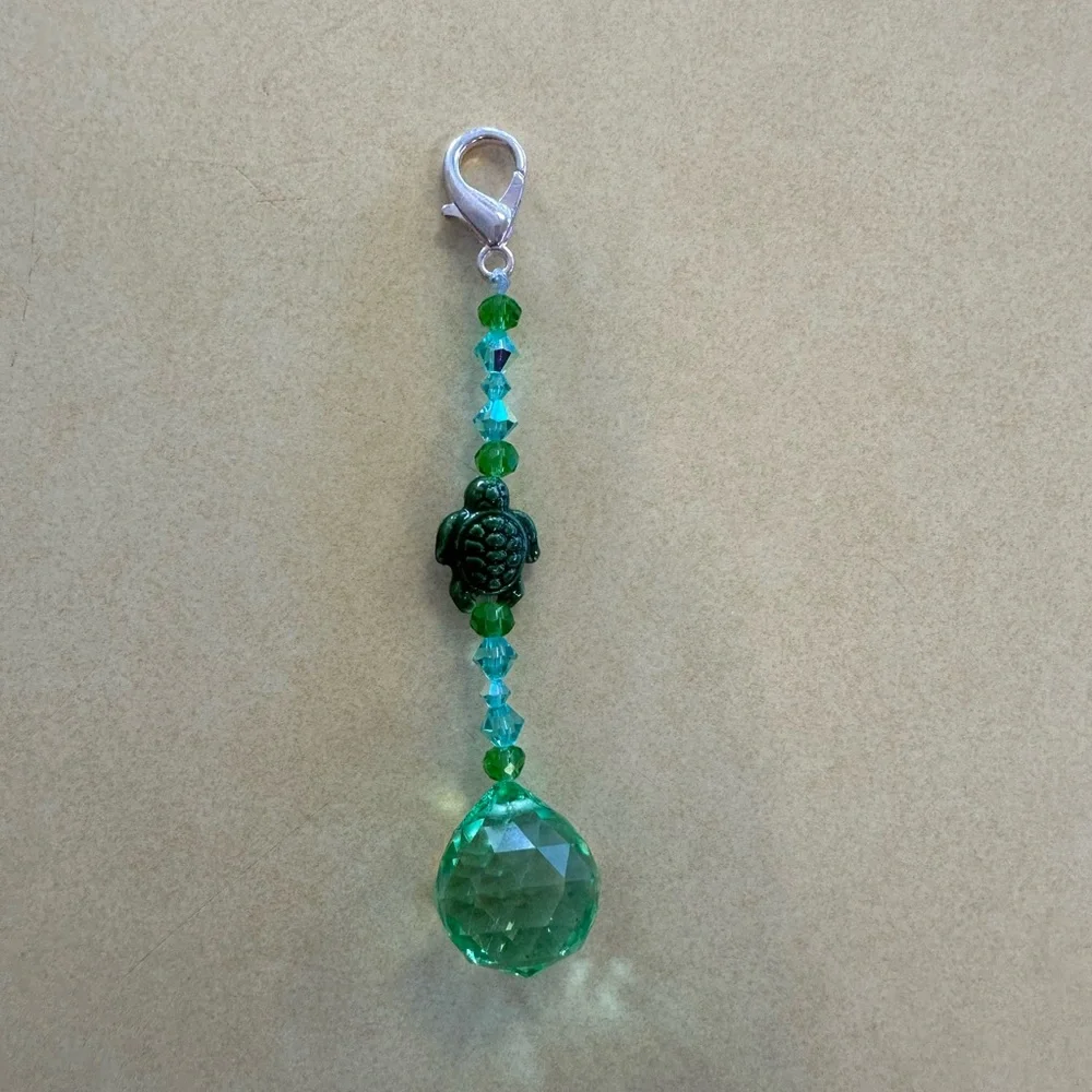 Handmade Turtle Keychains - Picture 4 of 4